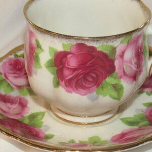Royal Albert Old English Rose Tea Cup and Saucer Red Roses Brushed Gold     H239